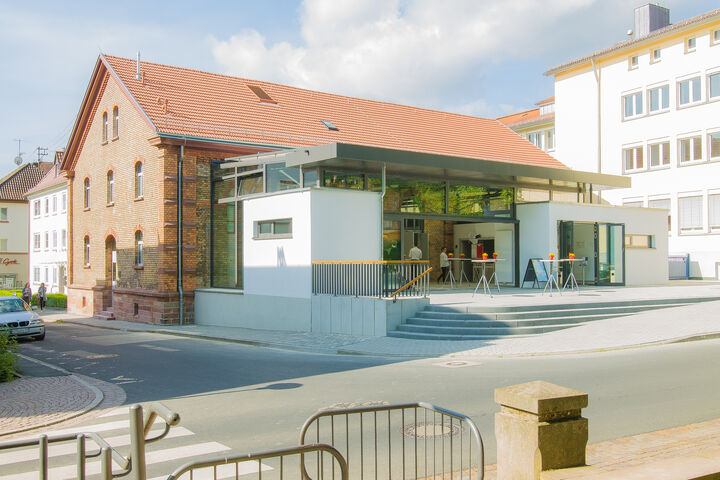 Die alte Turnhalle wurde zur modernen Veranstaltungshalle